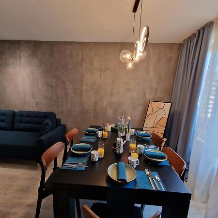 Marsselis Luxe Port Apartment Warna Exterior foto
